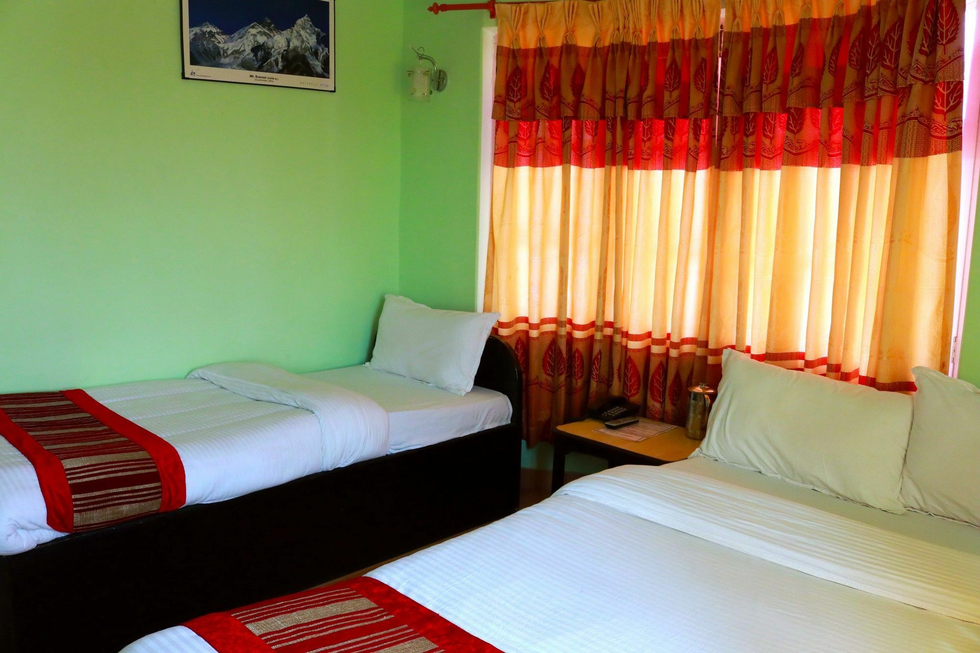 Hotel Rudrakshya Pokhara Exteriör bild